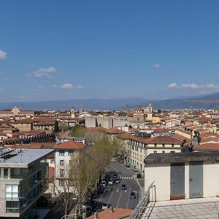 Ale Apartment Castello Imperatore -Parking Disponibile- プラート エクステリア 写真